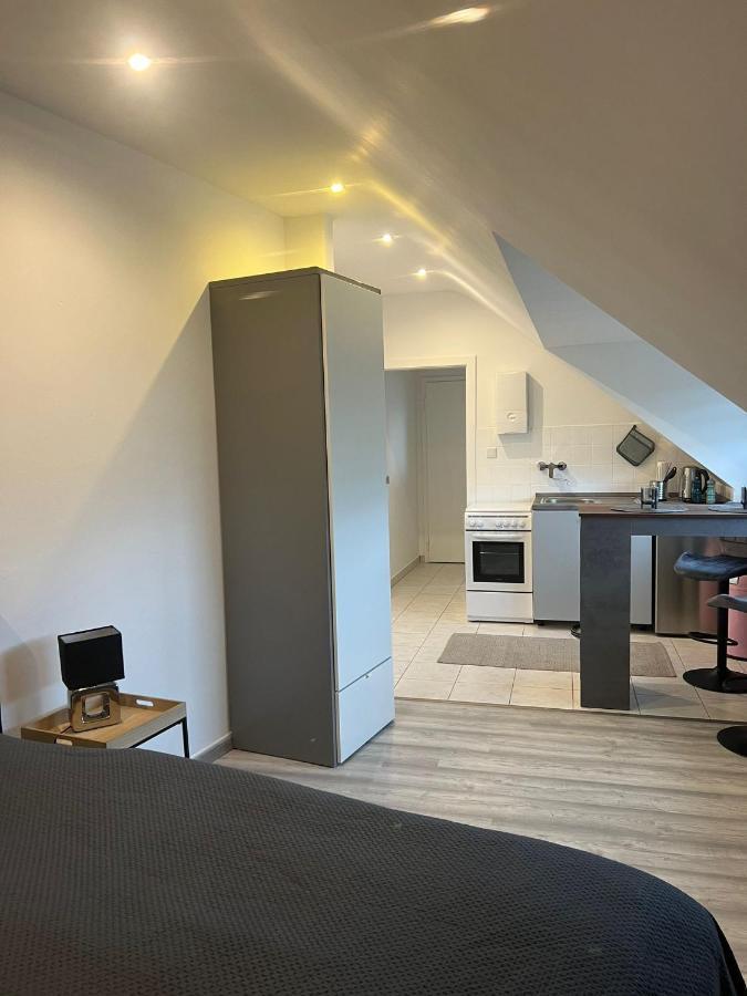 25 Qm Ferienwohnung Neuss Furth Bagian luar foto